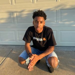 Meet your Posher, Jmarion